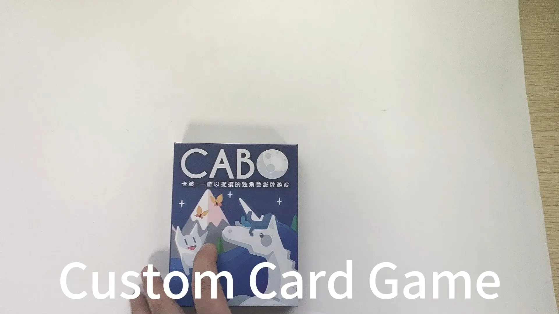 Cabo Unicorn - Juego de cartas temática: una aventura de estrategia mágica 1