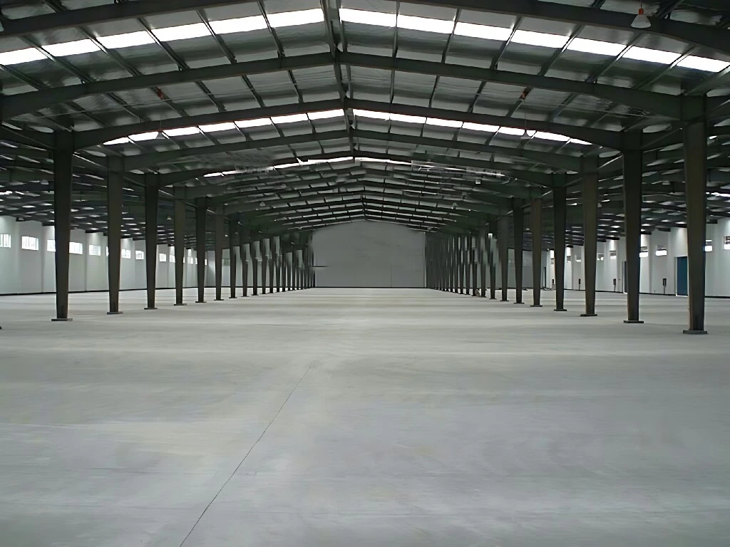 Fireproof Heat-insulated High-quality Steel Structure Warehouse 1