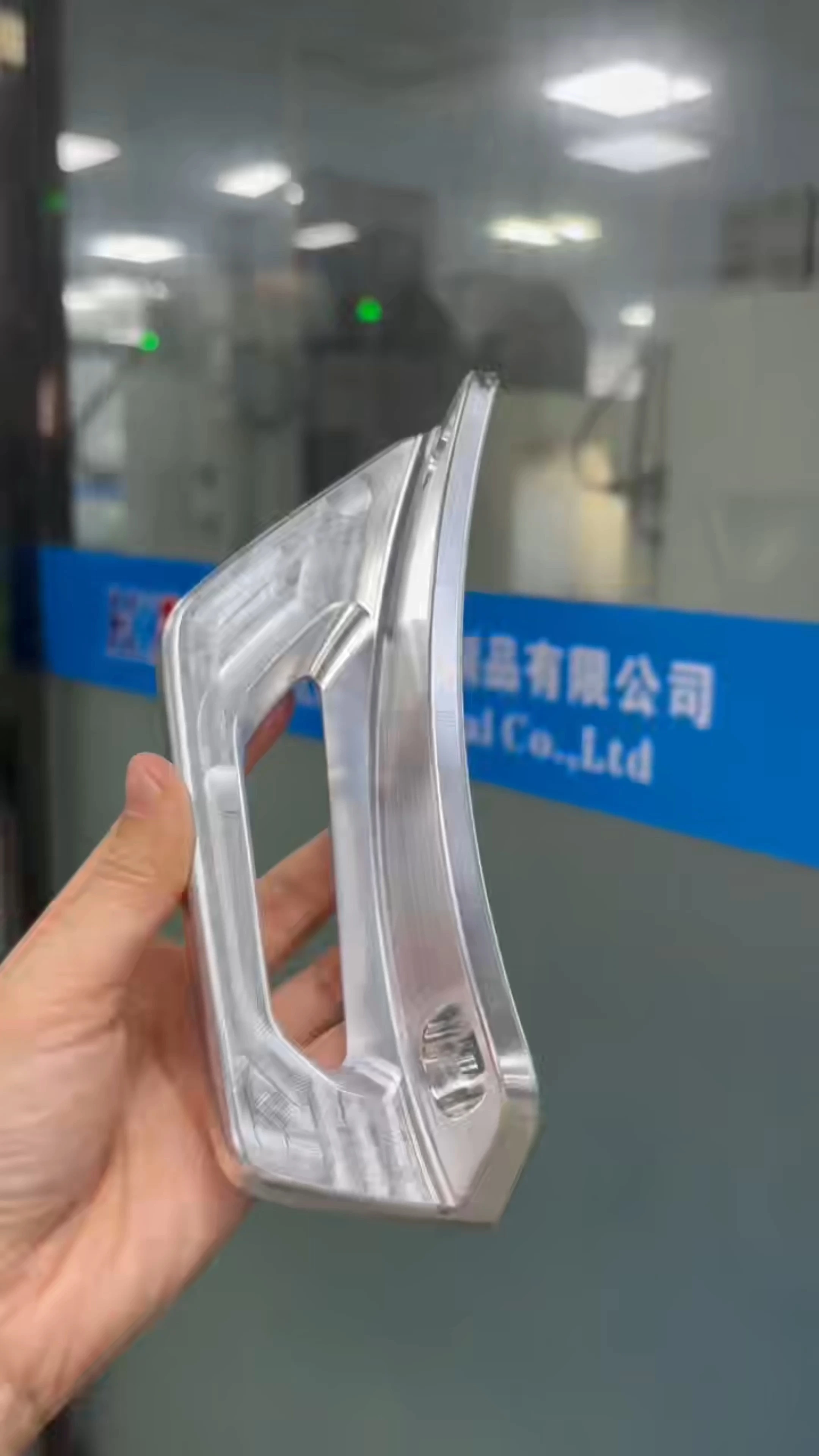 Prototype processing and customization of Porsche handle parts 1