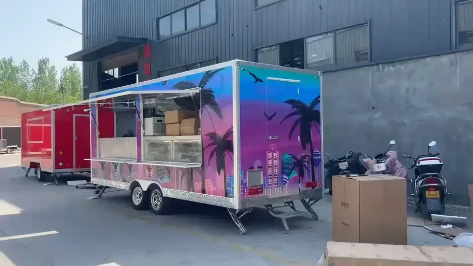 Trailer de alimentos de neón personalizado | Fabricante de cocina concesión móvil | Interior de acero inoxidable 1