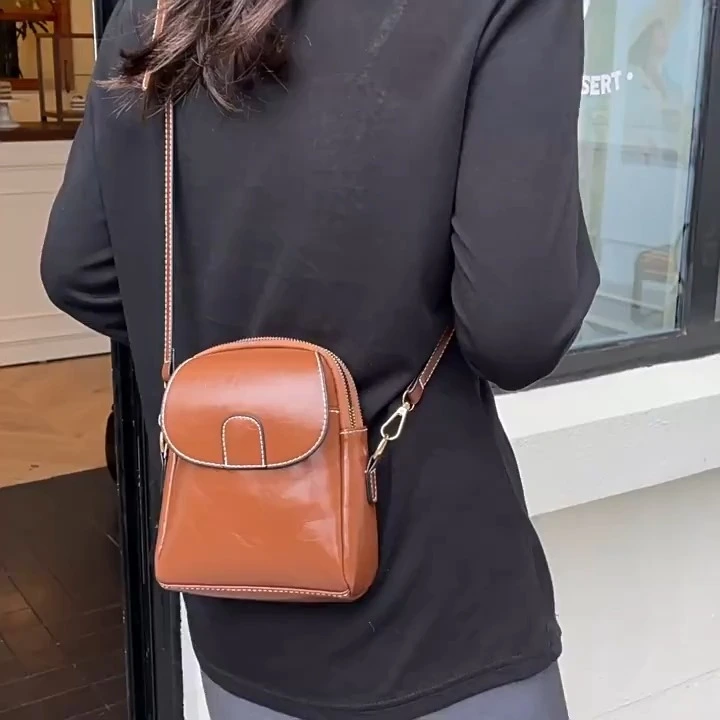 Sac carré de luxe et rétro, sac à bandoulière élégant nouveau et simple, sac d'épaule portable et polyvalent 1