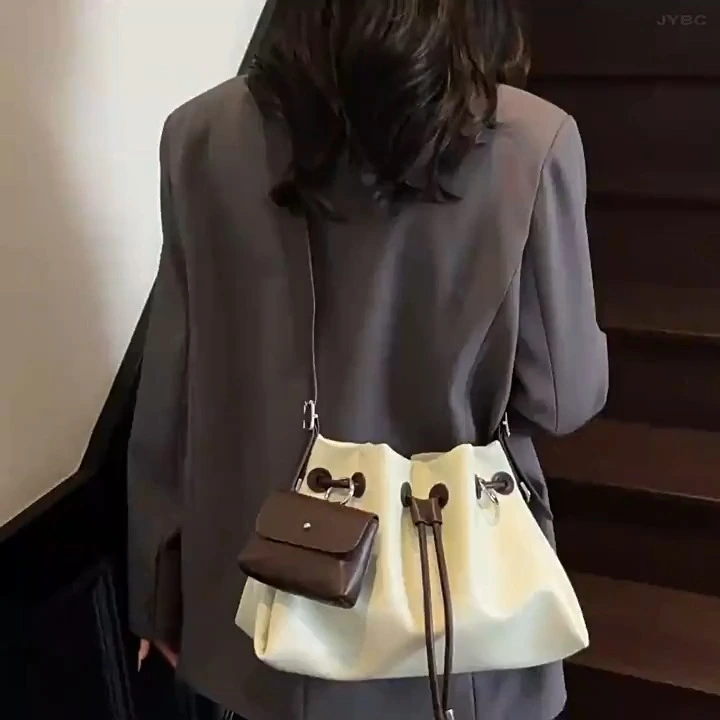Bolsa de caçamba de corda, bolsa de crossbody simples e elegante, bolsa de ombro da moda e versátil 1