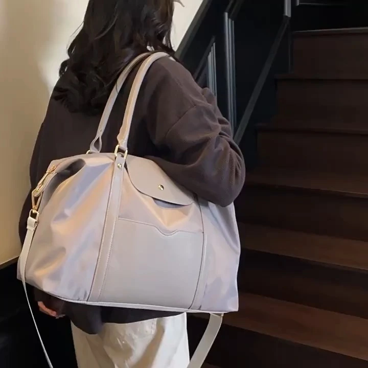Trendy and Fashionable Large-capacity Handbag, Casual Short-distance Travel Shoulder Bag, Portable and Versatile Crossbody Bag 1