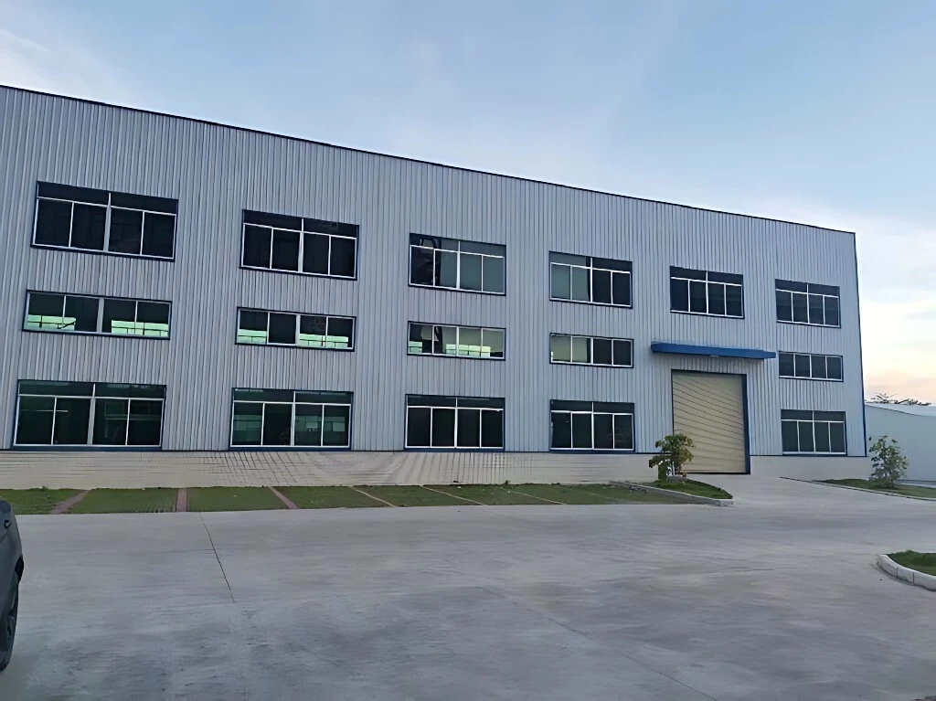 Factory Directly  Prefabricated Steel Structure Logistics Warehouse 1