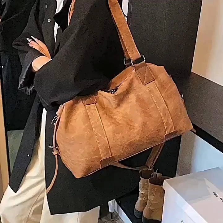 Large-capacity Portable Travel Bag, Simple Short-distance Business Bag, Trendy Versatile Shoulder Bag 1