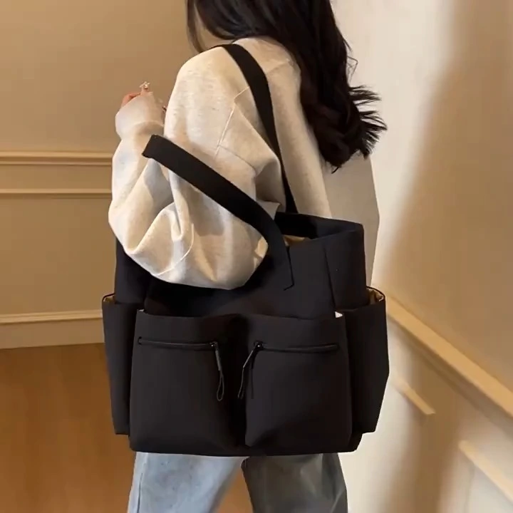 Sac fourre-tout simple et spacieux, sac polyvalent tendance et décontracté, sac à bandoulière multi-poches 1