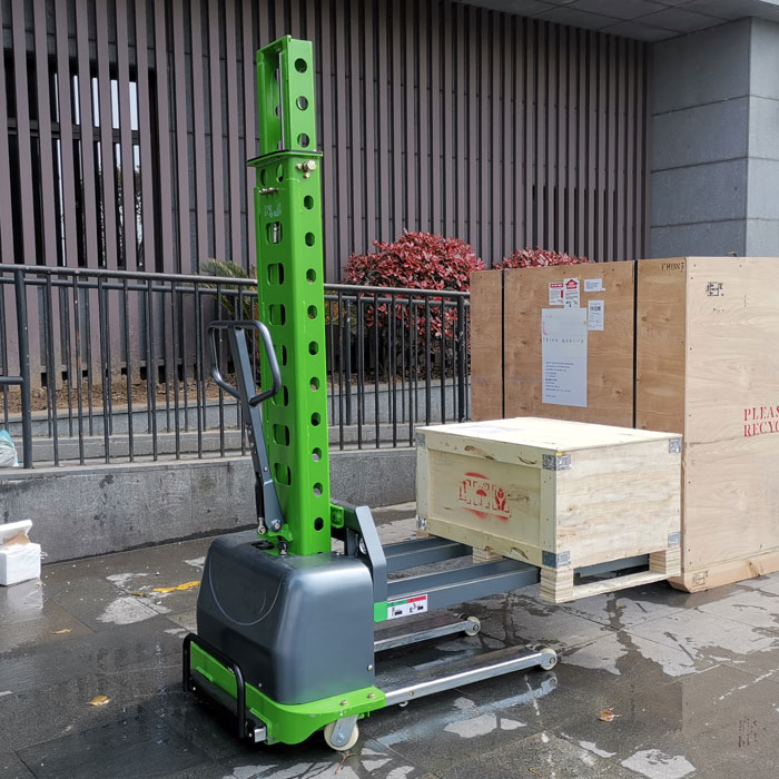 Apilador autocargable VLIFT de 1,5 toneladas con altura de elevación de 1,6 m 3