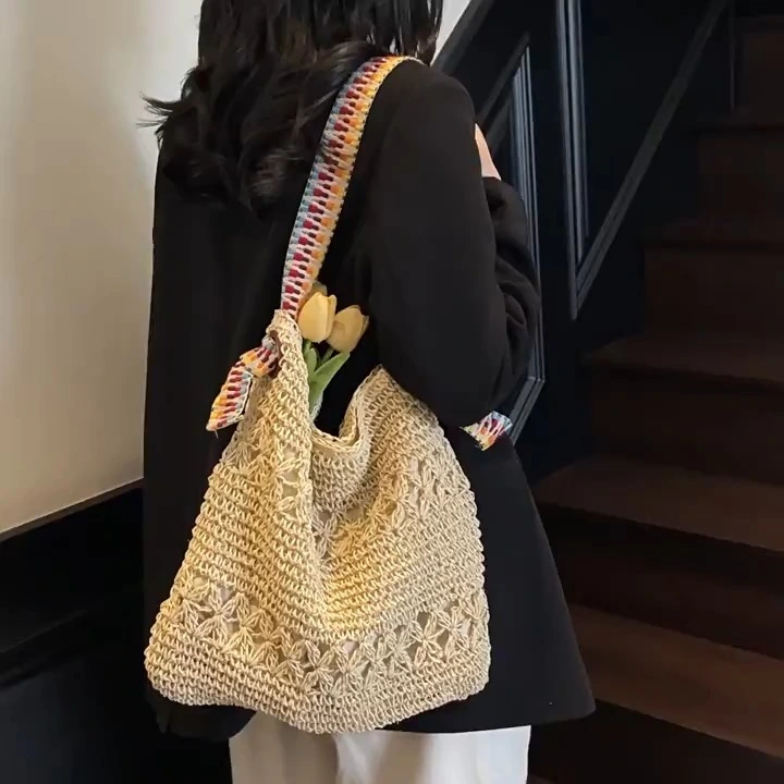 Borsa di paglia di grande capacità in stile pigro, borsa estiva in rete intrecciata, borsa a tracolla semplice per le vacanze al mare 1