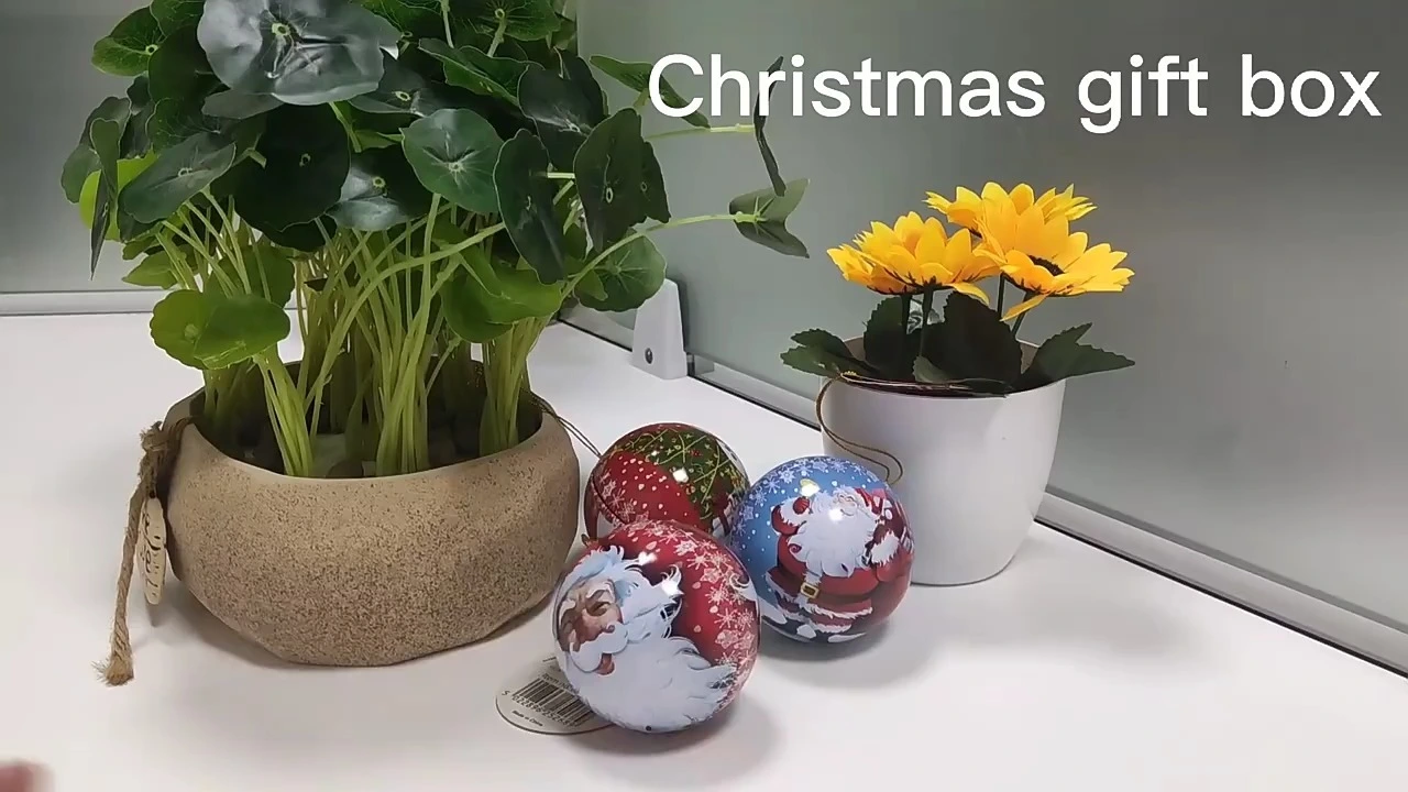 Christmas Spherical Tin Can Ball Shaped Tin Box for Food Candy  Gift Packaging 1