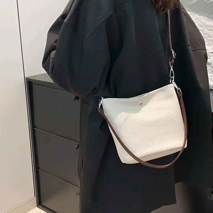Bolsa de lona para lazer, bolsa de ombro com textura de alta qualidade, bolsa transversal versátil e moderna 1