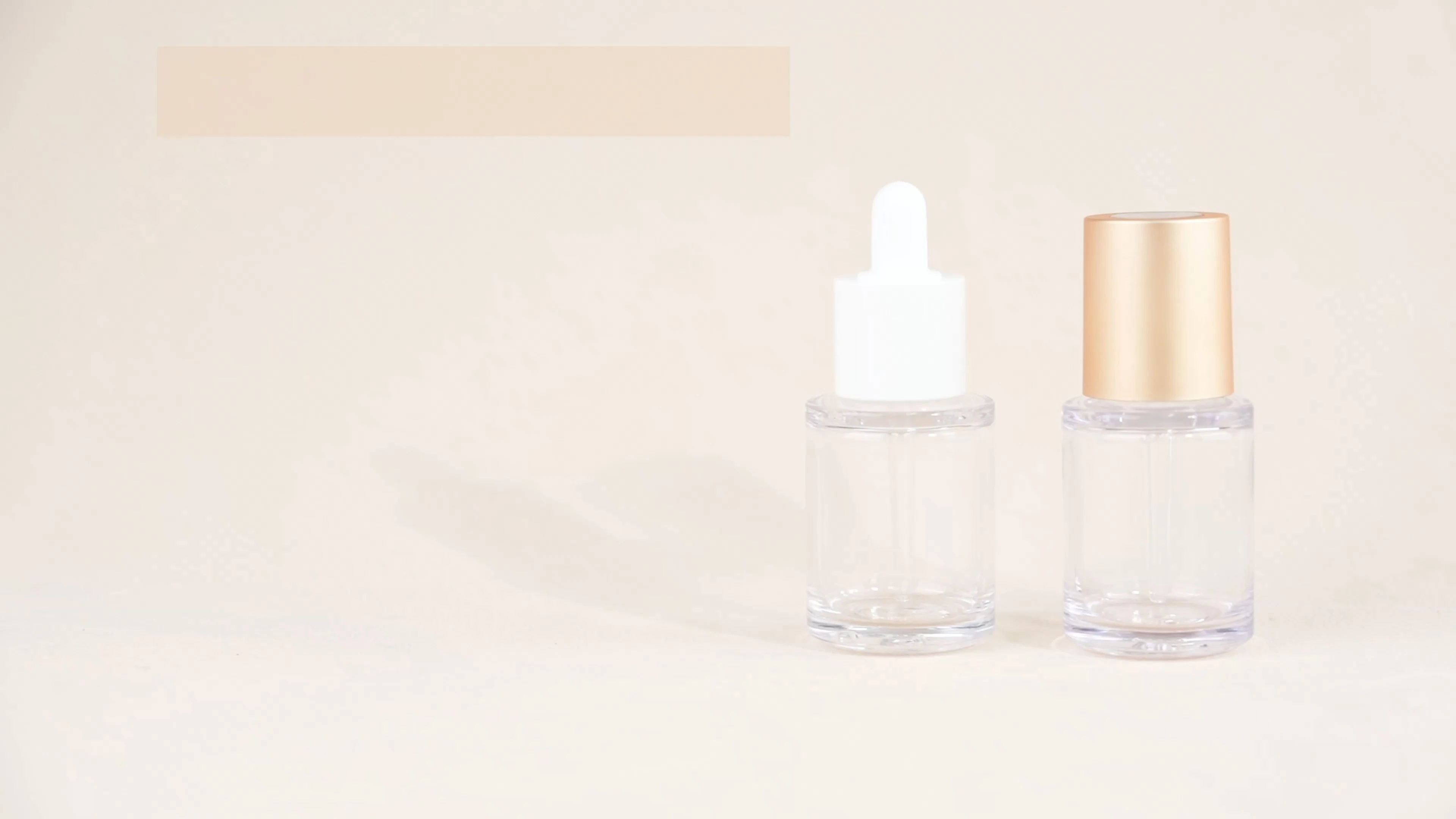 Flacone contagocce ricaricabile in PET da 30 ml | Erogatore a pulsante girevole per sieri e oli per il viso MIGLIORE70862 1