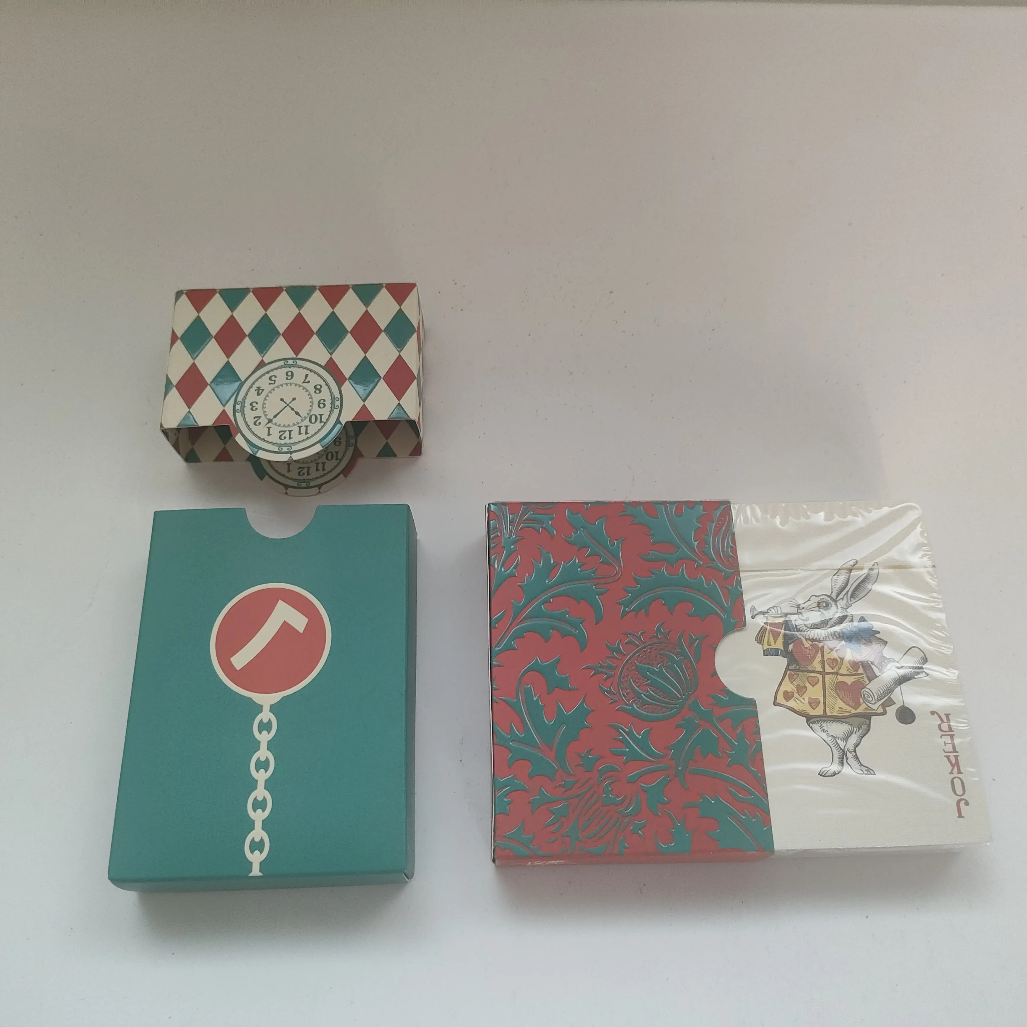 Naipes Wonderland Whimsy: Alicia - Barajas de lujo inspiradas 1