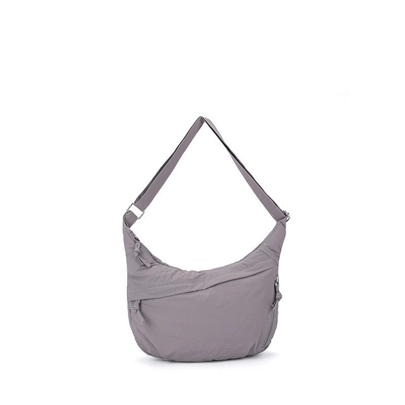 Bolso bandolera de nailon LANKIN con múltiples bolsillos y un color liso para todo. 1