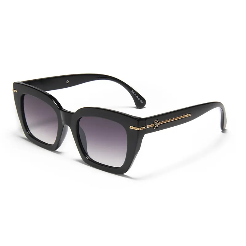 Eugenia Eyewear Custom Sunglasses 600pcs/col./sty. Wholesaler 2