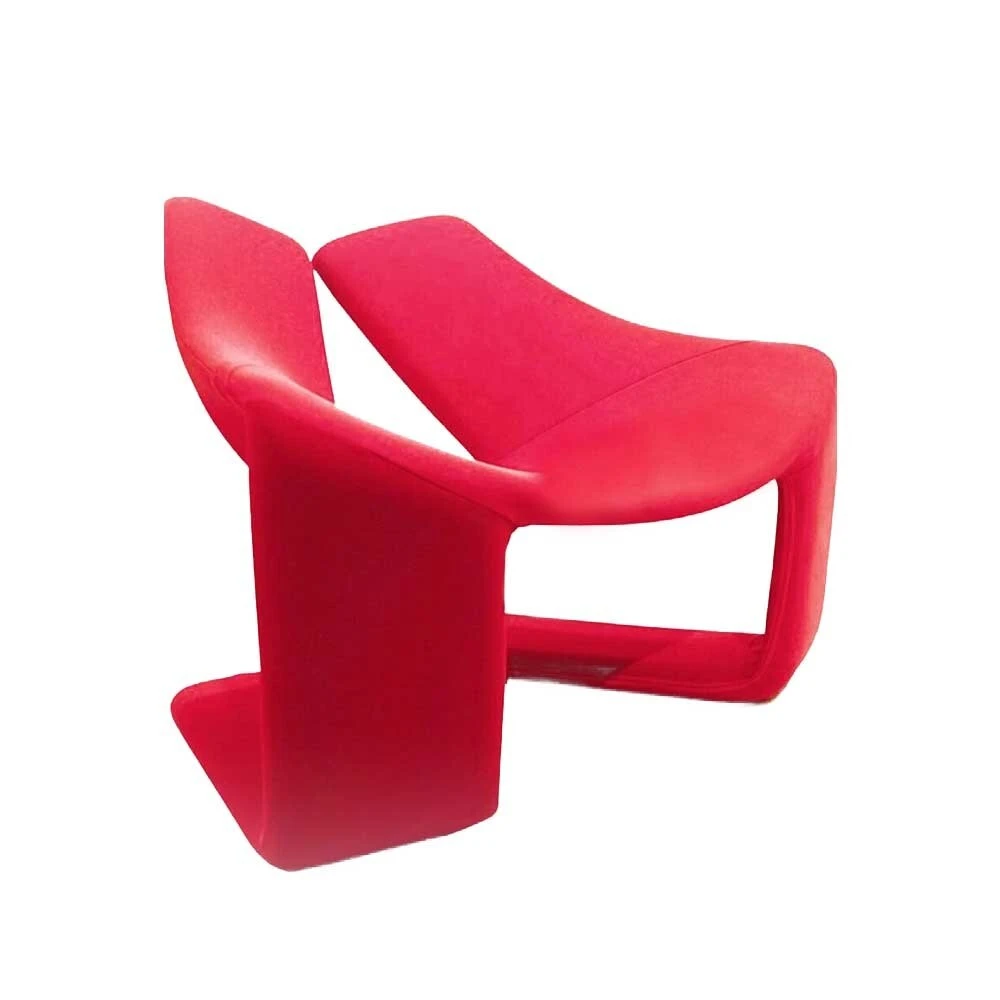 Premium Minimalist Leisure Chair with Simple and Luxurious Design 1
