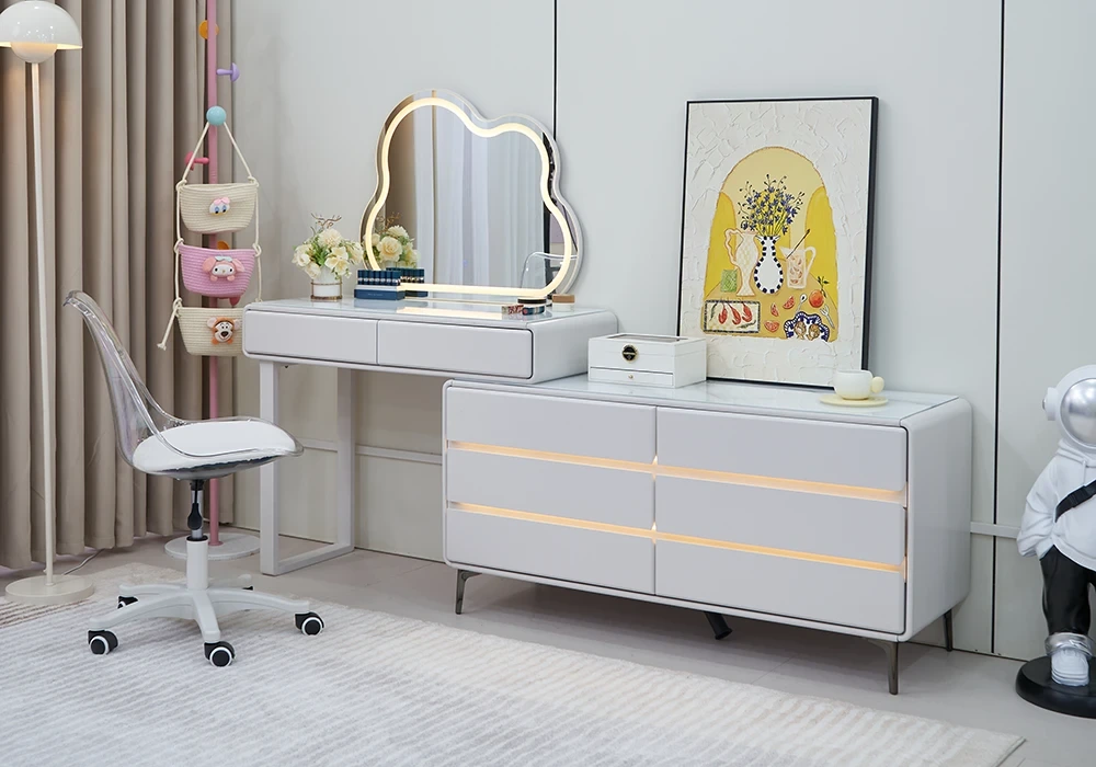 The multifunctional dressing table includes a mirror and can be adjusted in any direction. 1