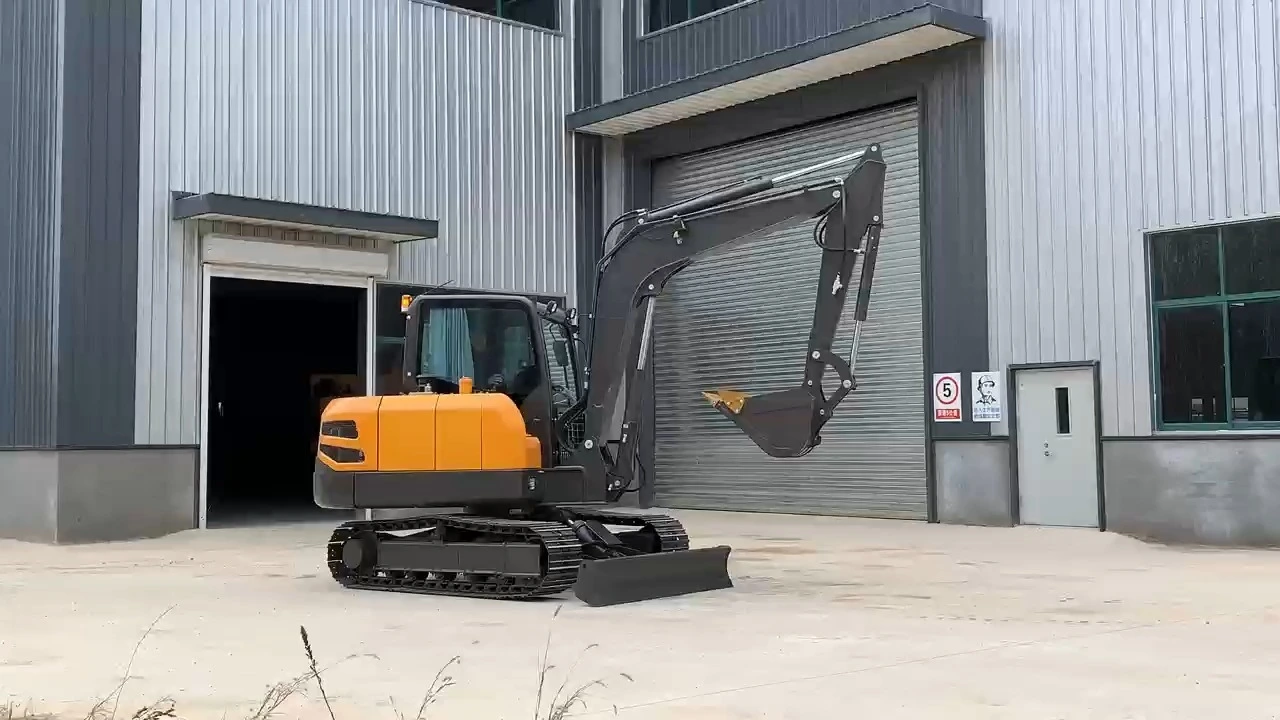 Petite pelle de 6,5 tonnes, moteur diesel puissant, marque Kubota, mini-pelle sur chenilles 1