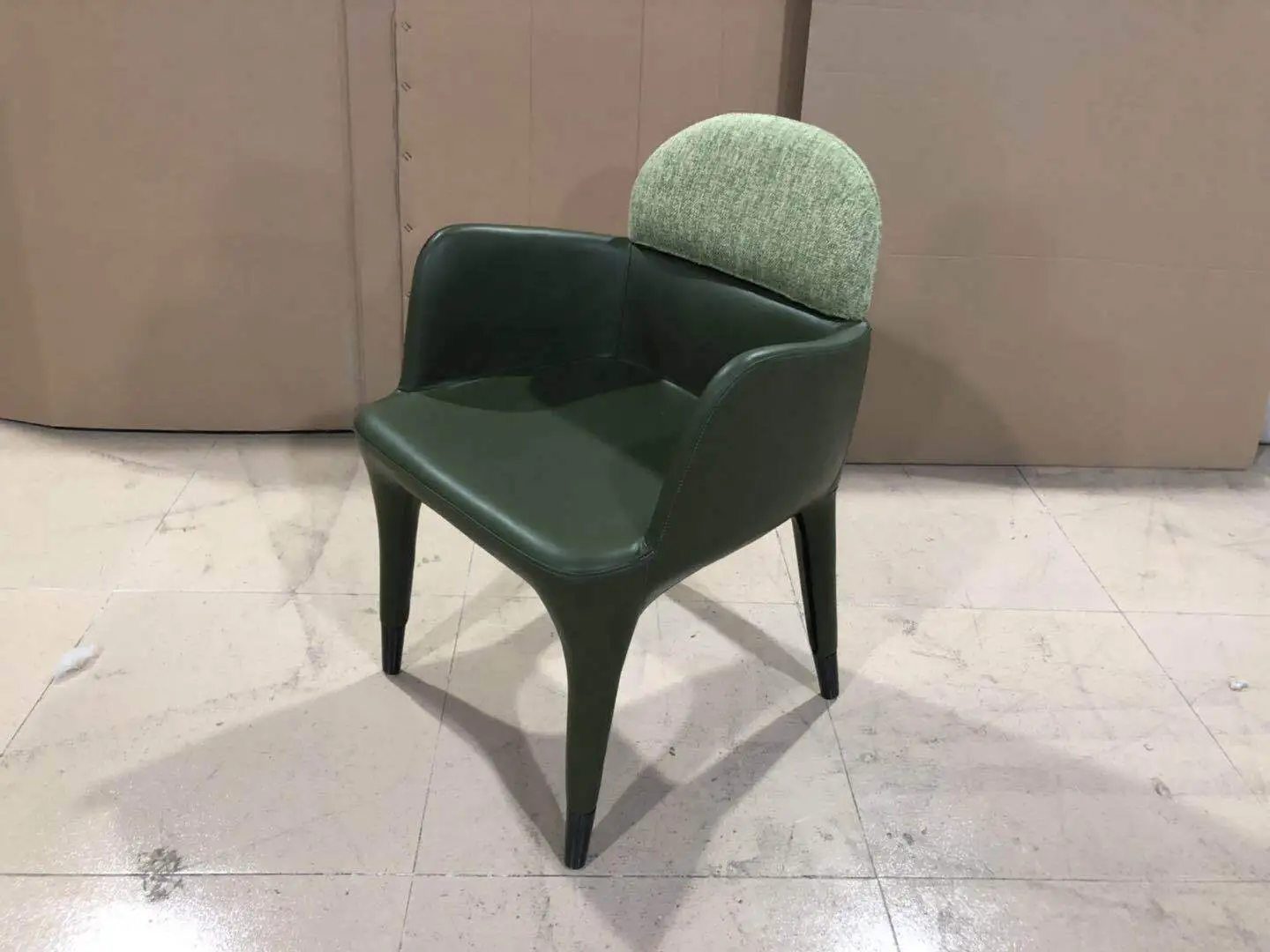 Luxury-lite dining chair, comfortable and simple, made of stainless steel, suitable for home use 1