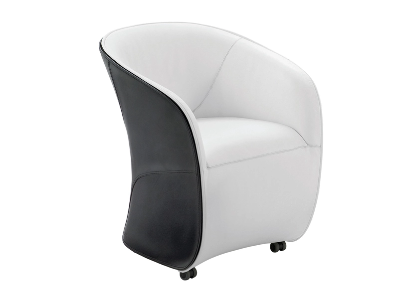 Italian minimalist leisure living room balcony comfortable leisure sofa chair backrest armrest sofa 1
