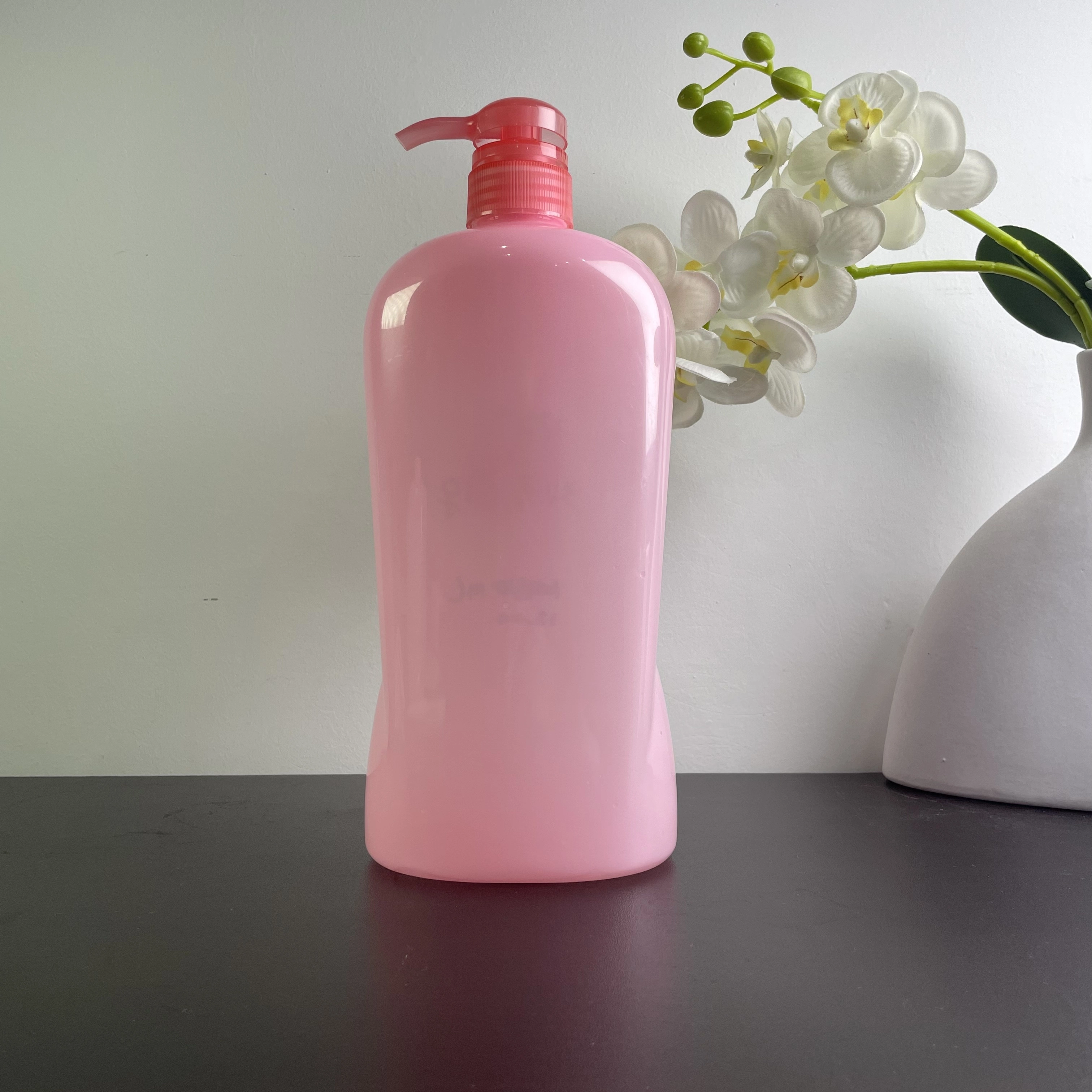 Plastic PET Bottle Supplier Custom Produces High-Quality Personal Care Packaging Bottles for Shampoo 1