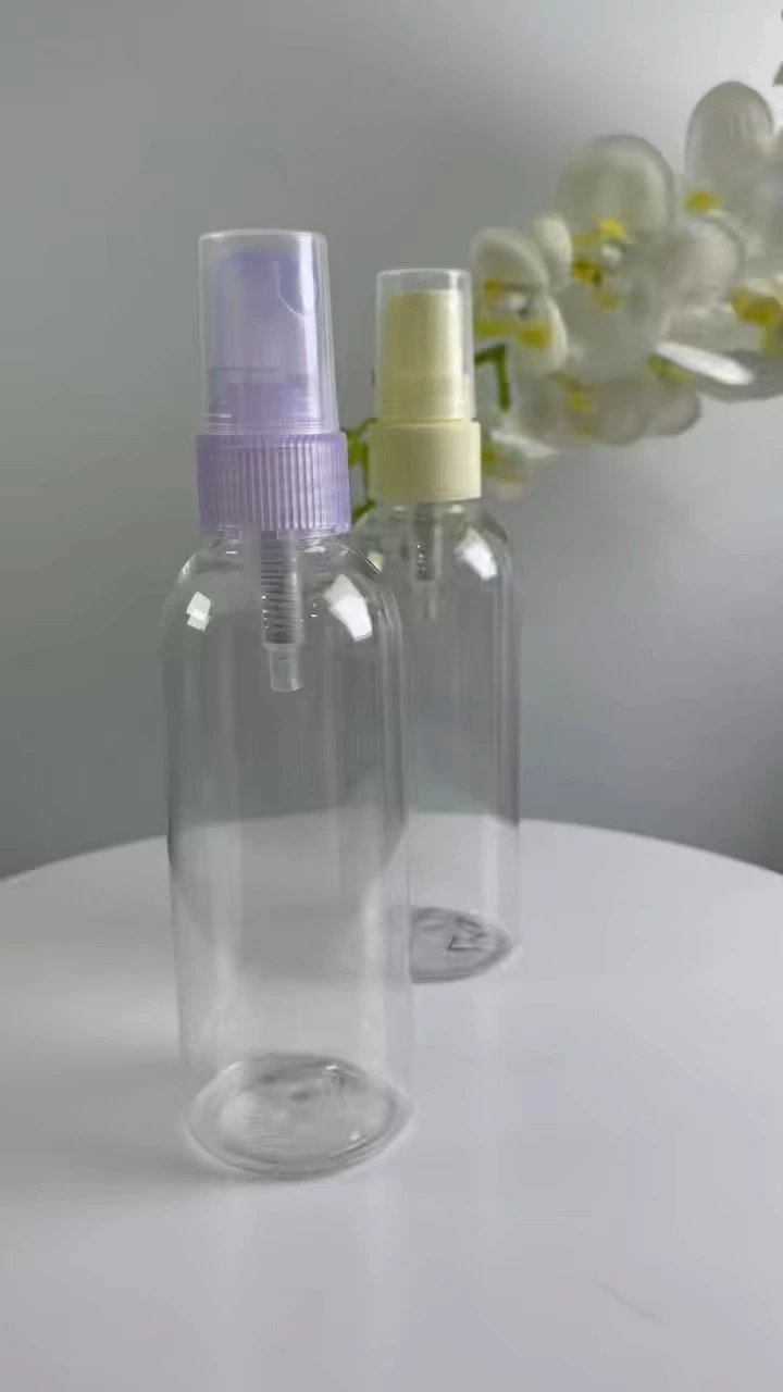 Empty bottle supplier produces leak-proof, refillable plastic spray bottles for cosmetics, cleaning products, and personal care products. 1