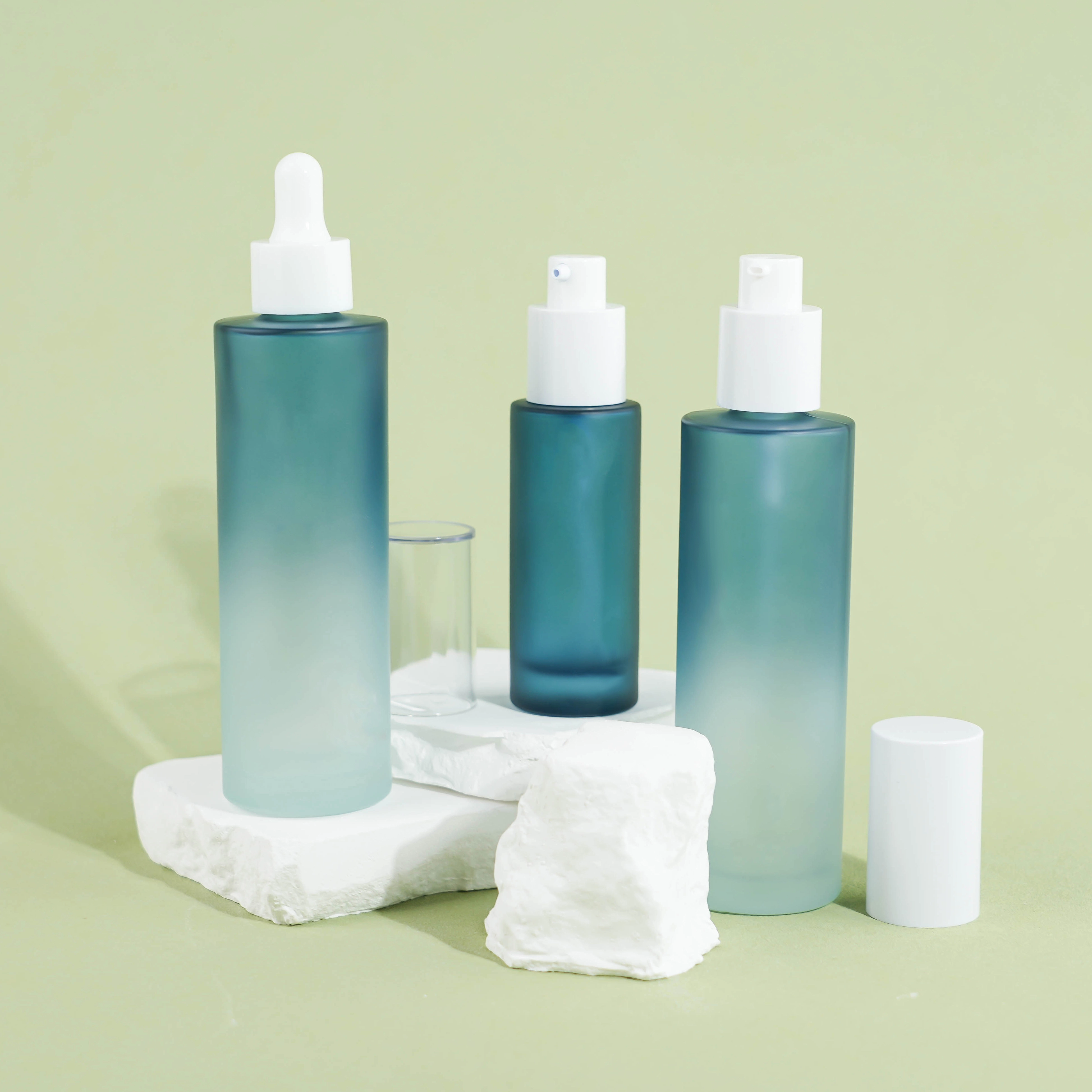 カスタムグラデーションブルーガラスボトルセット | 30ml & 100ml ローションボトル + 100ml ガラススポイトボトル BEST-311449 1