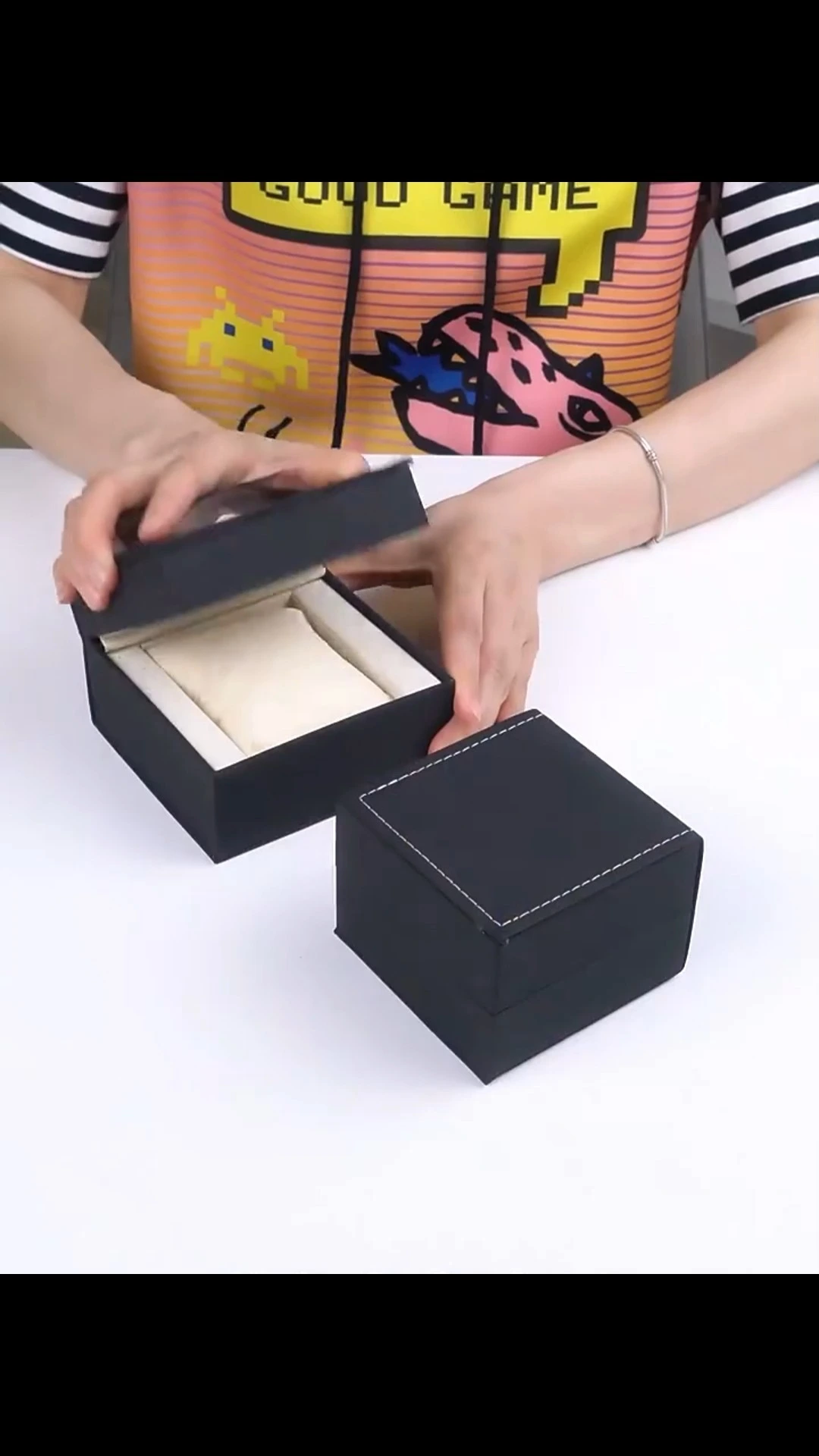 Premium PU Watch Box & Storage Case Bracelet Jewelry Box & Jewelry Packaging Box 1