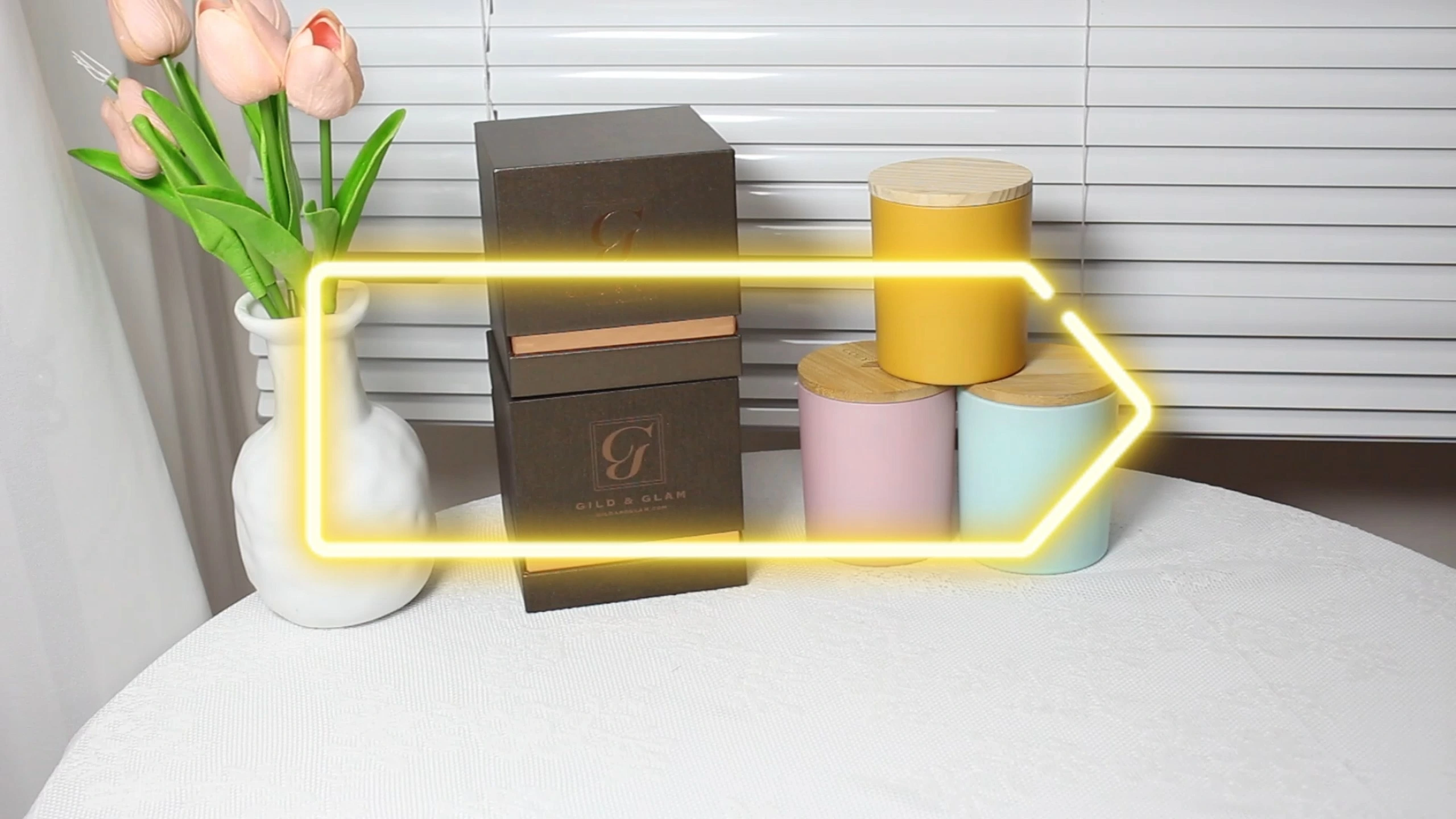 CF Luxury Clamshell Candle Box Rigid Packaging Custom Logo Gift Box Packaging 1