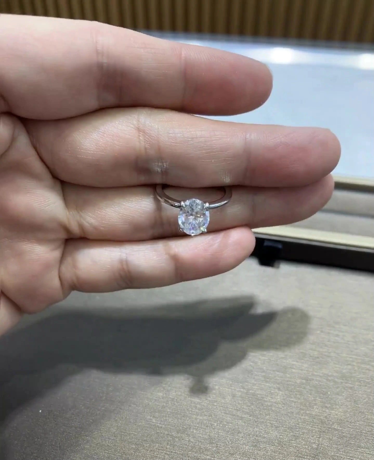 Oval-Cut 1.5-Carat Lab-Grown Gemstone Engagement Ring, 18k Gold Setting 1