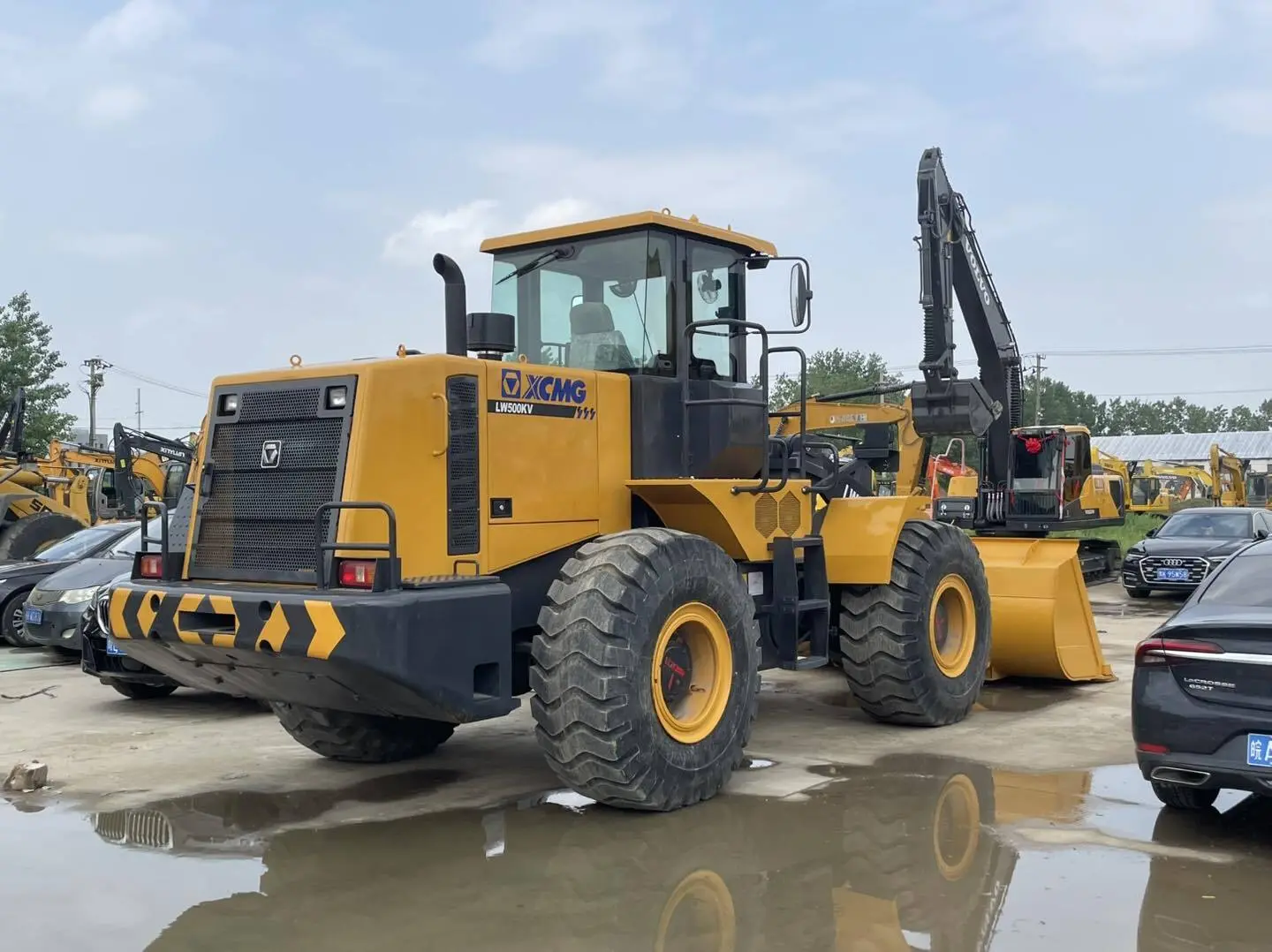 Cargadora de ruedas usada XCMG LW500KV 2021. Cargadoras de segunda mano de alta calidad a la venta. 1