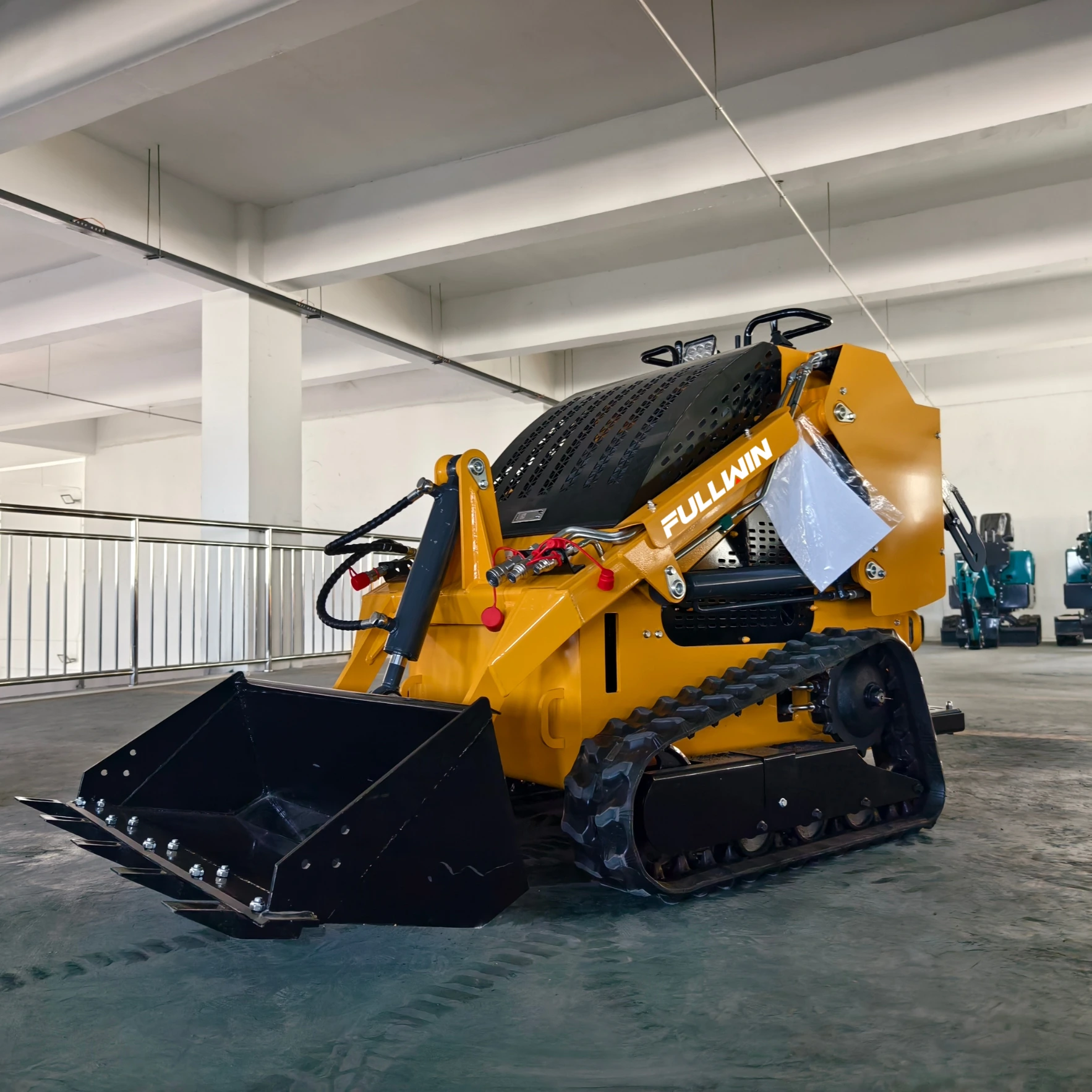 Factory Price Fullwin Machinery CE EURO5 Mini Skid Steer Loader For Sale 1