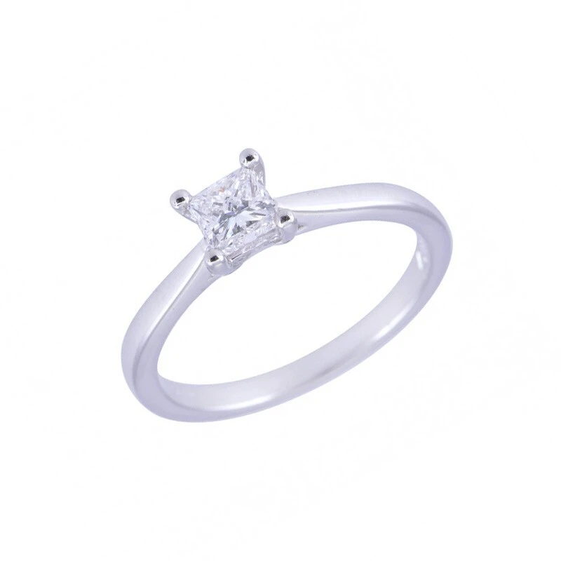 Lab Grown Excellent Princess Cut VVS1 Clarity Diamond Ring 1