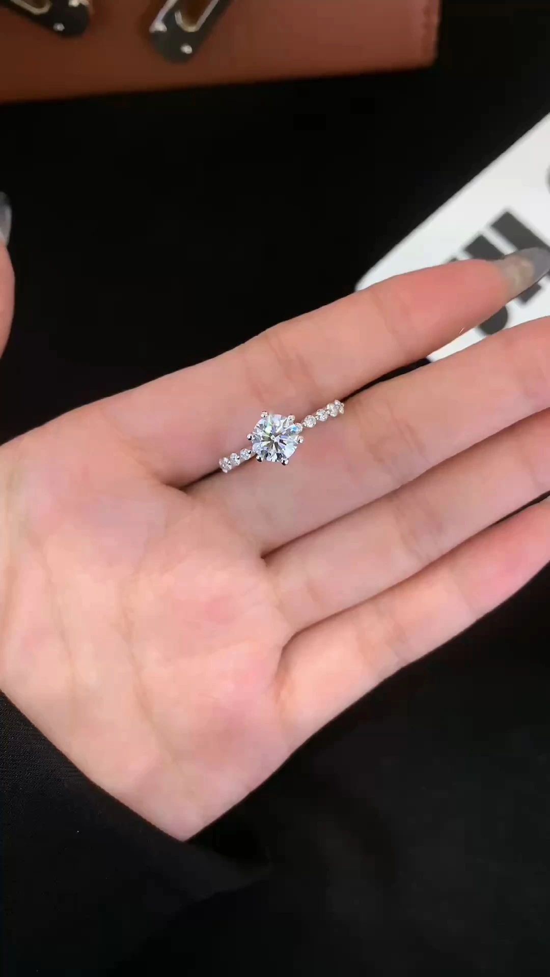 18K Real Gold Round Lab Grown Diamond 1.08ct Solitaire Halo Custom Jewelry Women Wedding Engagement Rings 1