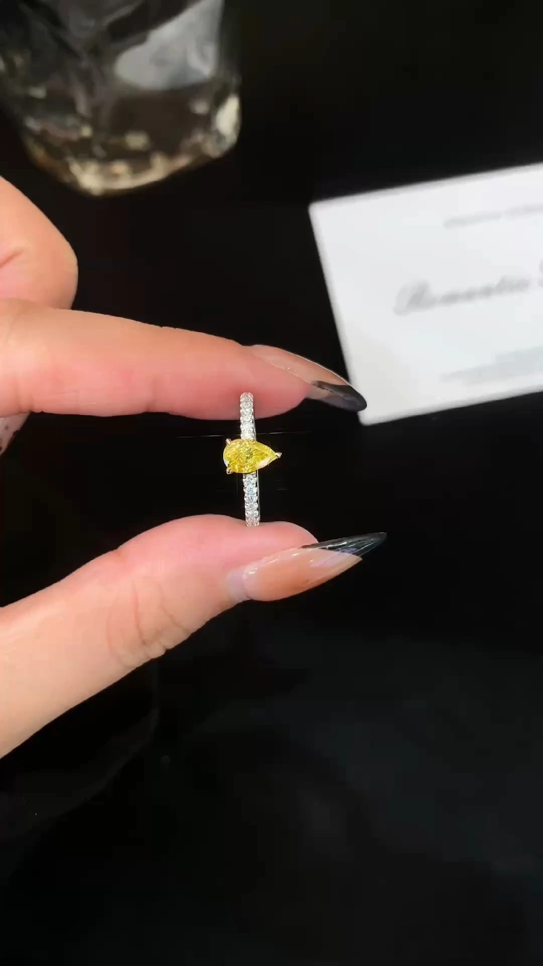 18k Gold 0.5ct Yellow Pear Lab Grown Diamond Engagement Ring for Women Gift Fashion Lab Diamond Jewelry with IGI 1