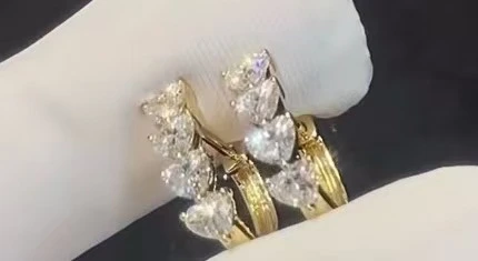 14K yellow Gold Stud Earrings With 1.845Ct  Heart Earrings Shaped Lab Diamond Jewelry 1