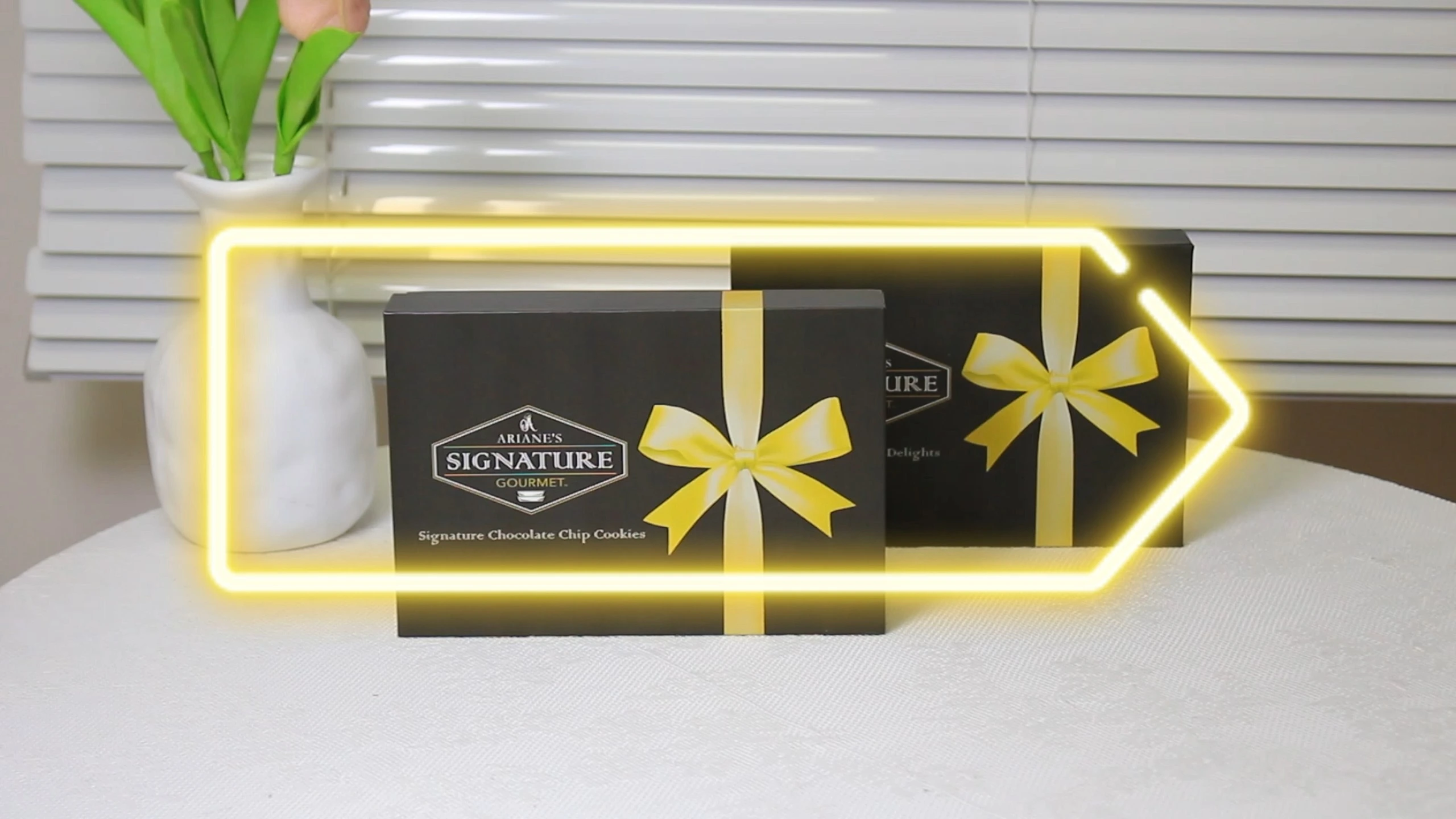 CF Black Foil Stamped Bow Gift Box Recycled Materials with Rigid Lids Glossy Lamination UV Advantage Gifting Packaging 1
