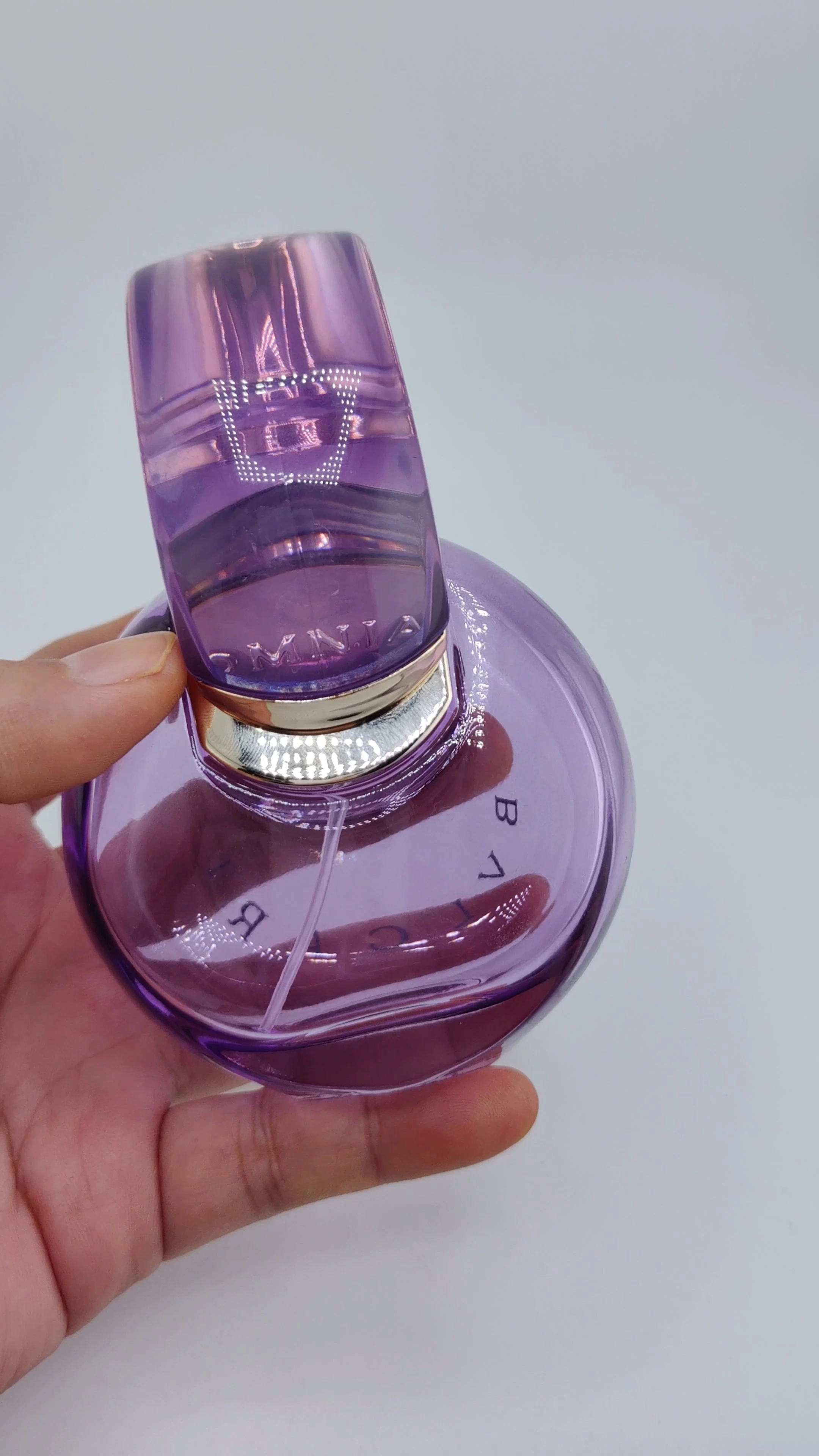 Factory Price Wholesale Empty Custom Luxury Glamourous 30ml50ml100ml Perfume Glass Spray Bottle with  Box Packing 1