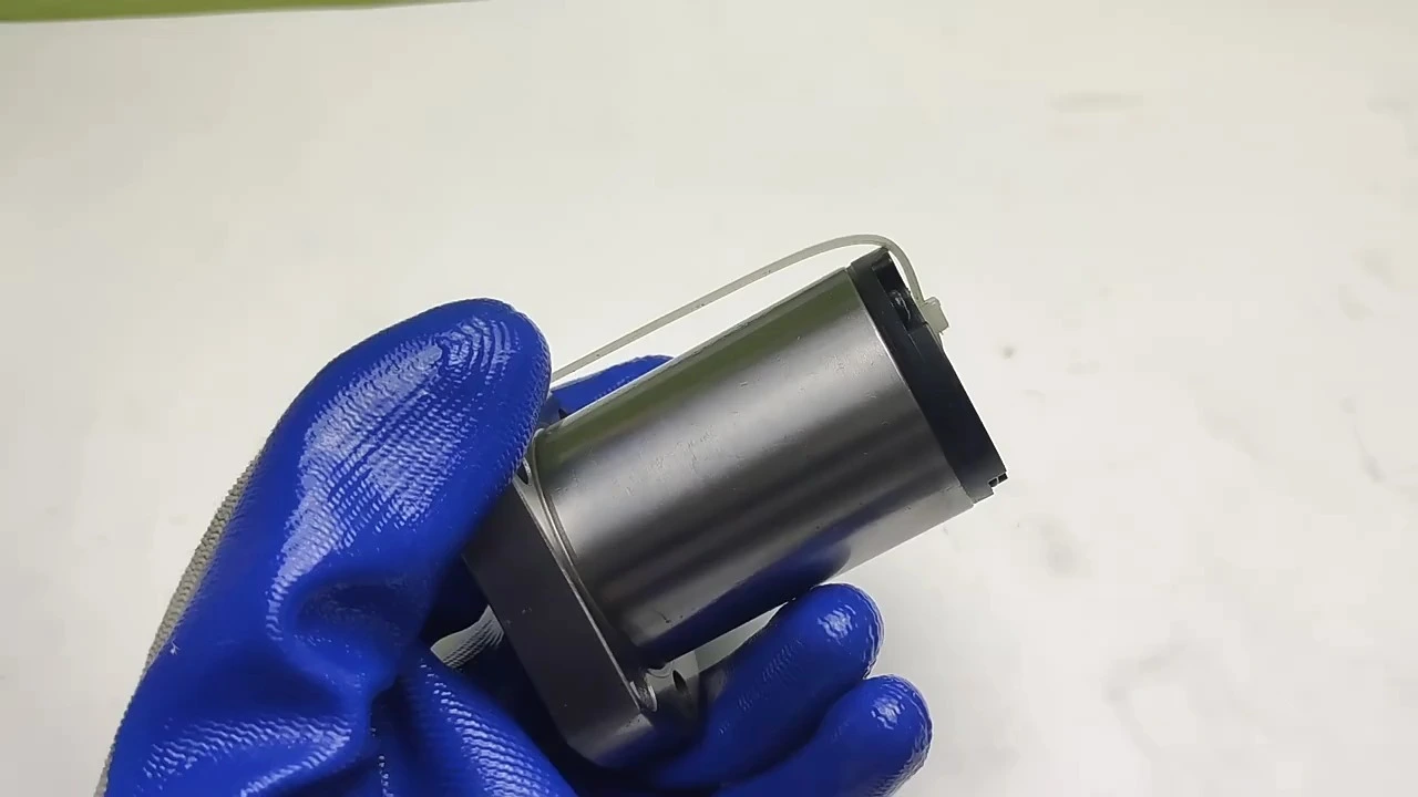 SFS2525 Ball Screw 25mm Diameter Precision Ground Ball Screw for CNC & Automation 1