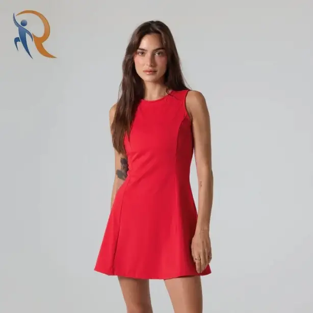 فستان المحكمة 1