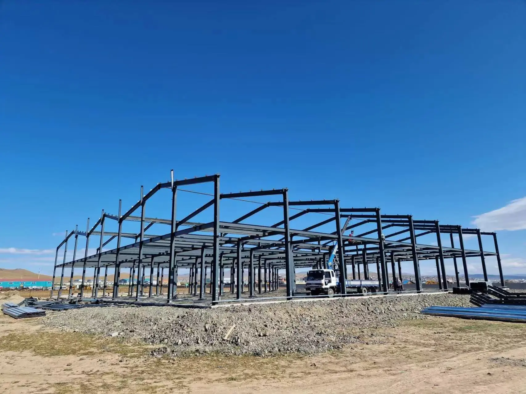 تصميم صناعي مسبق الصنع، هيكل فولاذي معدني خفيف الوزن، مبنى مستودع، هيكل فولاذي 1