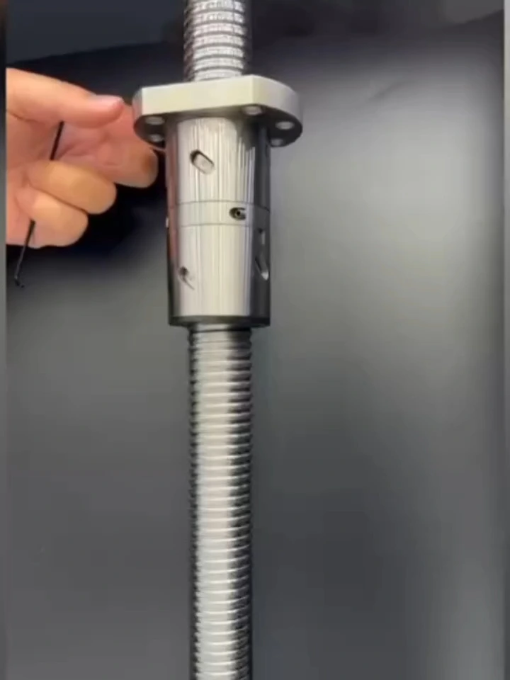 DNU1605 Ball Screw High Precision Low Friction Linear Motion Screw for CNC and Automation 1