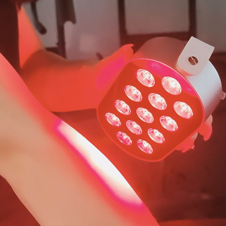 iLUX-MINI60-2 2 wavelength 660NM:850NM red light therapy panel built-in 5000 mAh battery 2