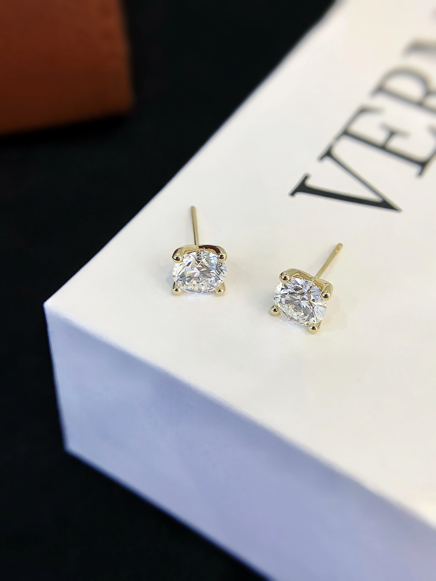 Серьги-гвоздики с круглыми лабораторными бриллиантами 3,07 карата, классические серьги с четырьмя лапками из желтого золота 14 карат с бриллиантами 1