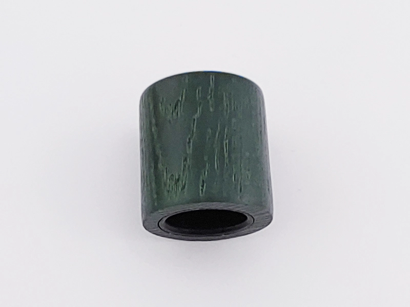 Tapa magnética de aluminio y plástico para botellas de perfume con sellado engarzado para envases de fragancias de alta gama. 1