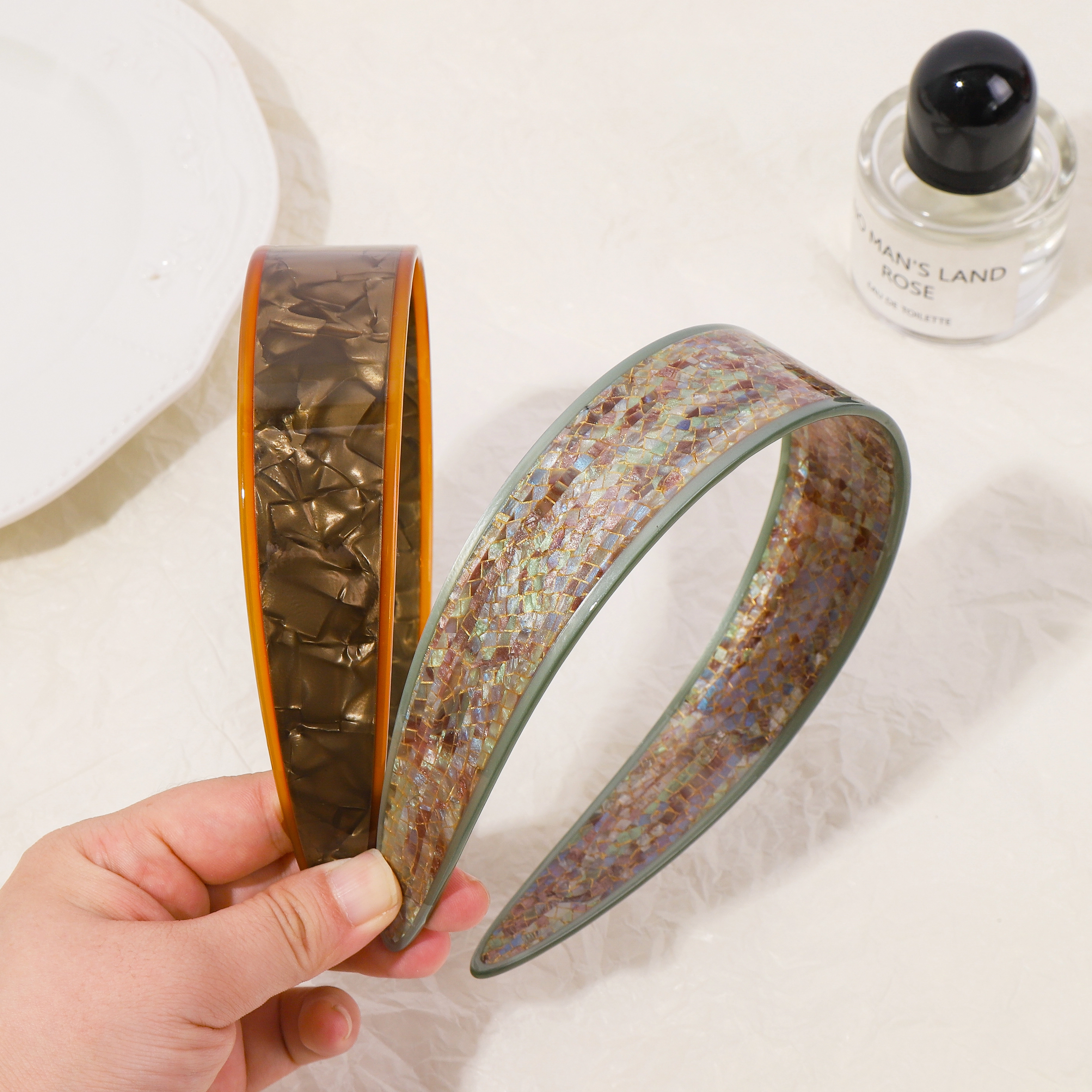 Breites Haarband aus Acetat, modisches kariertes Haarband für Damen 1