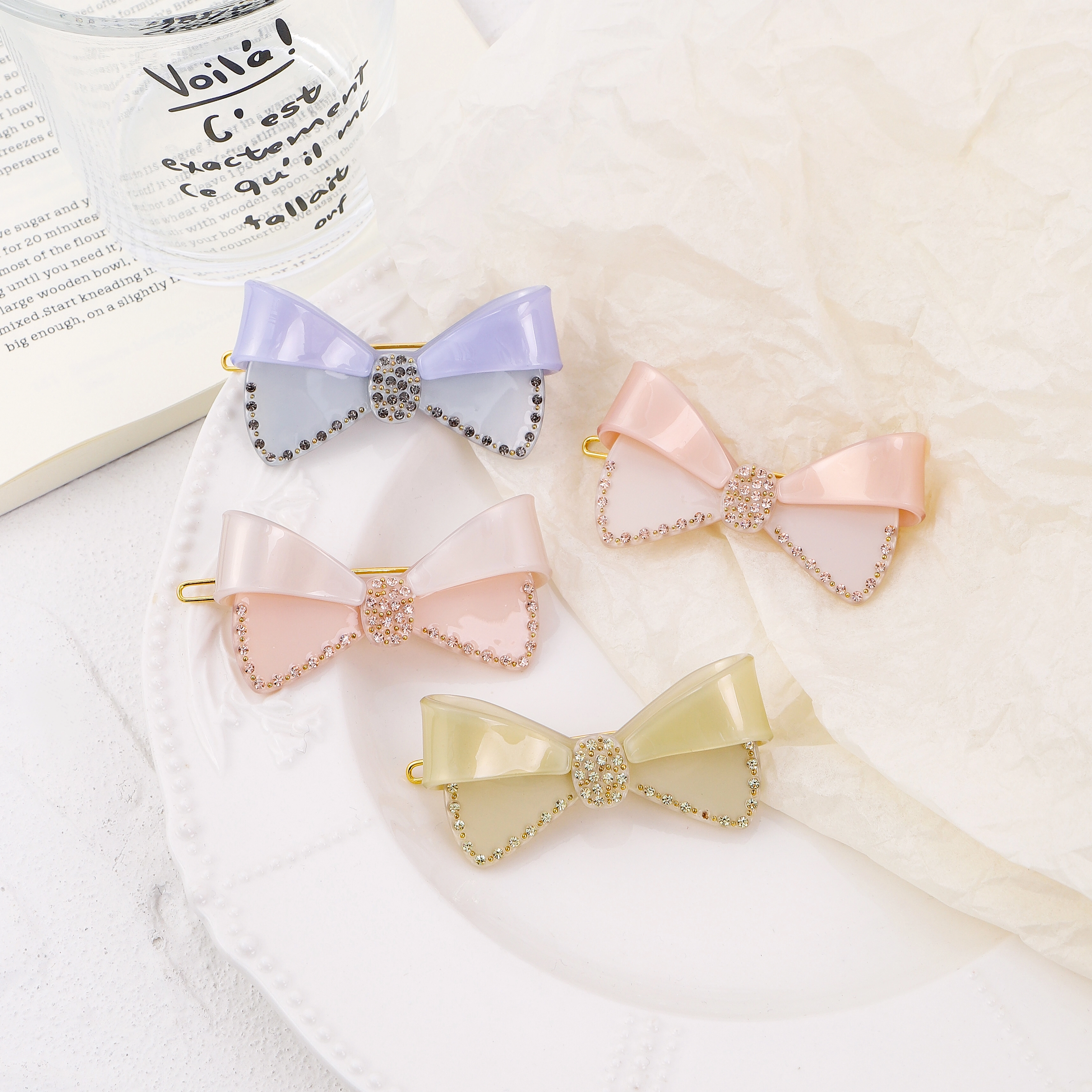 Haarspange mit Schleife und Diamantverzierung aus Essigsäure für Damen, Haarband mit Federclip 1