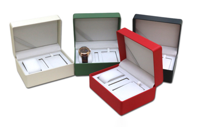 <Jewellery Watch Box designed for couples to share> 3