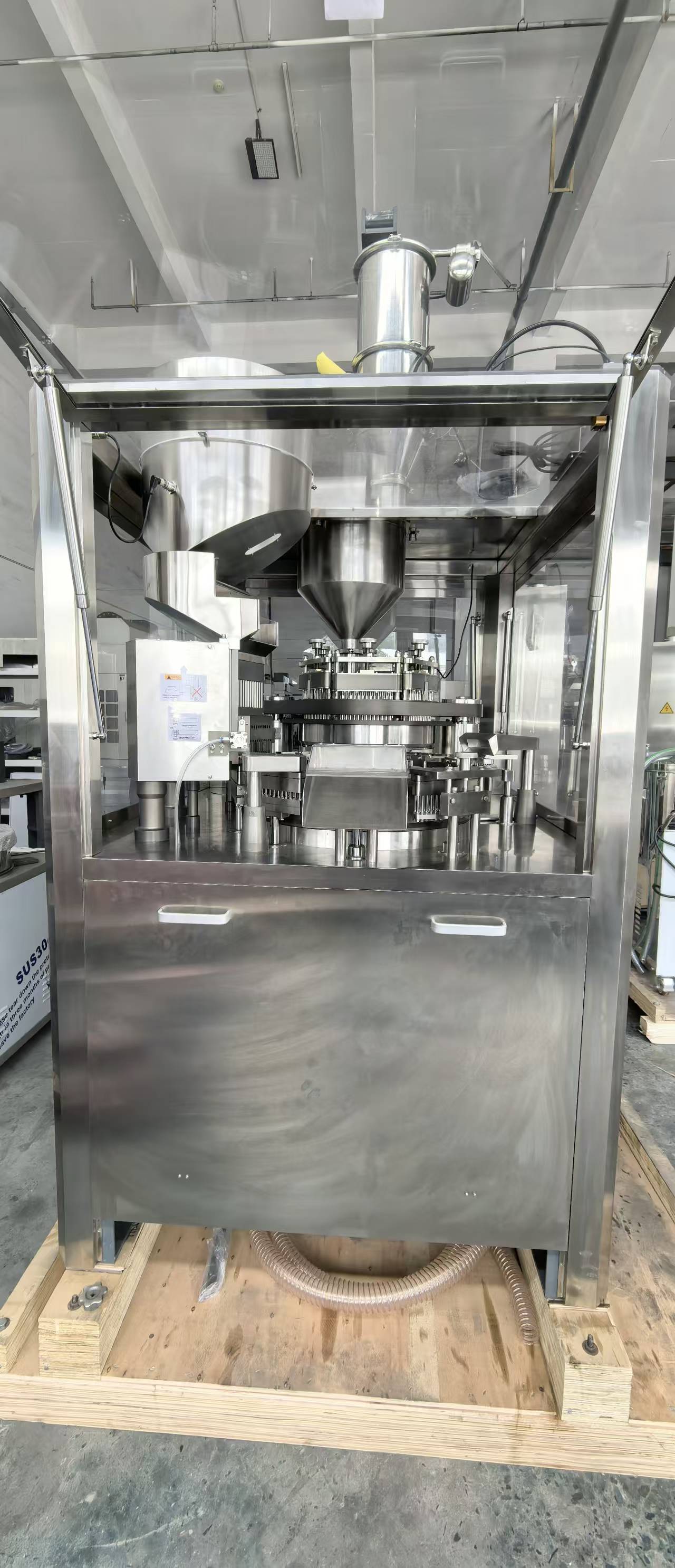 Máquina automática de llenado de cápsulas duras 3