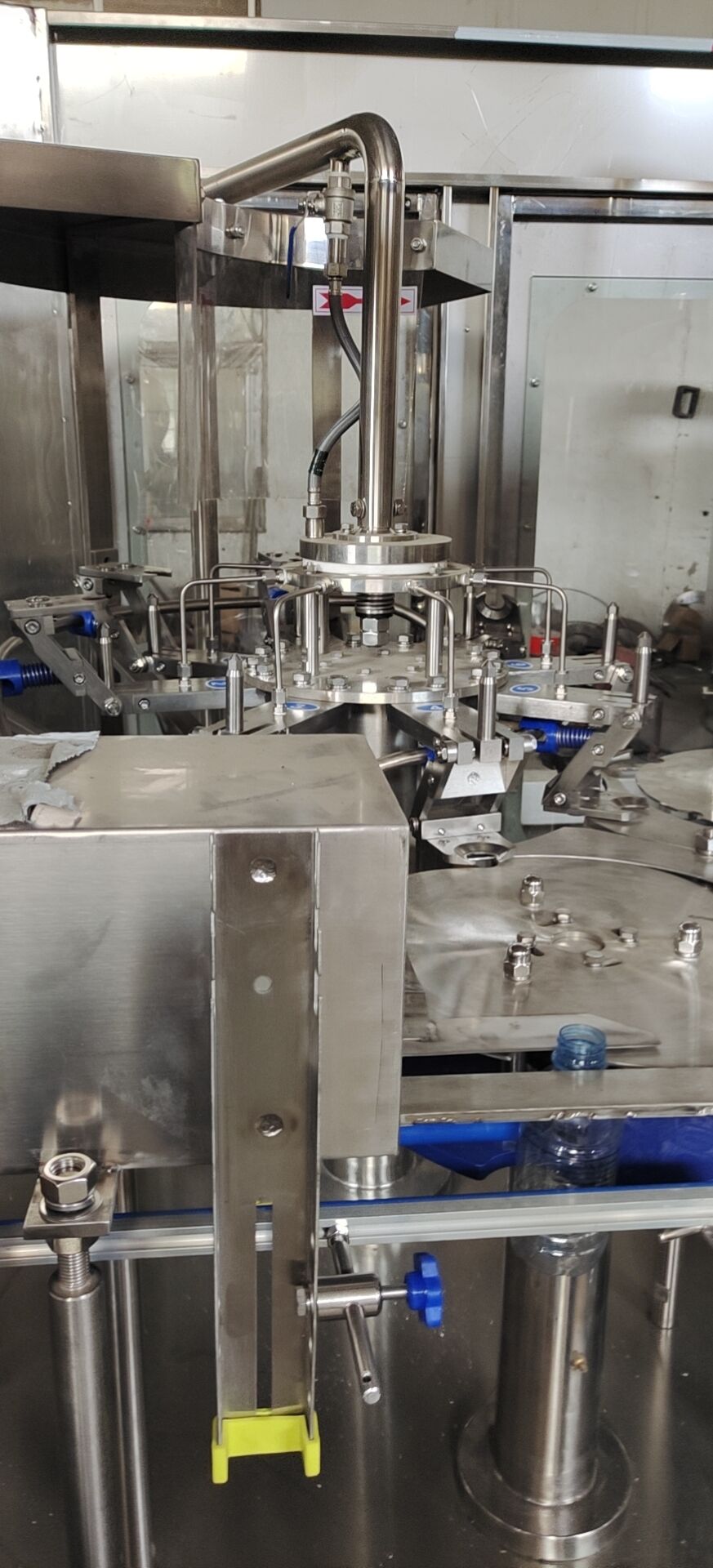 máquina automática de llenado de líquidos 7