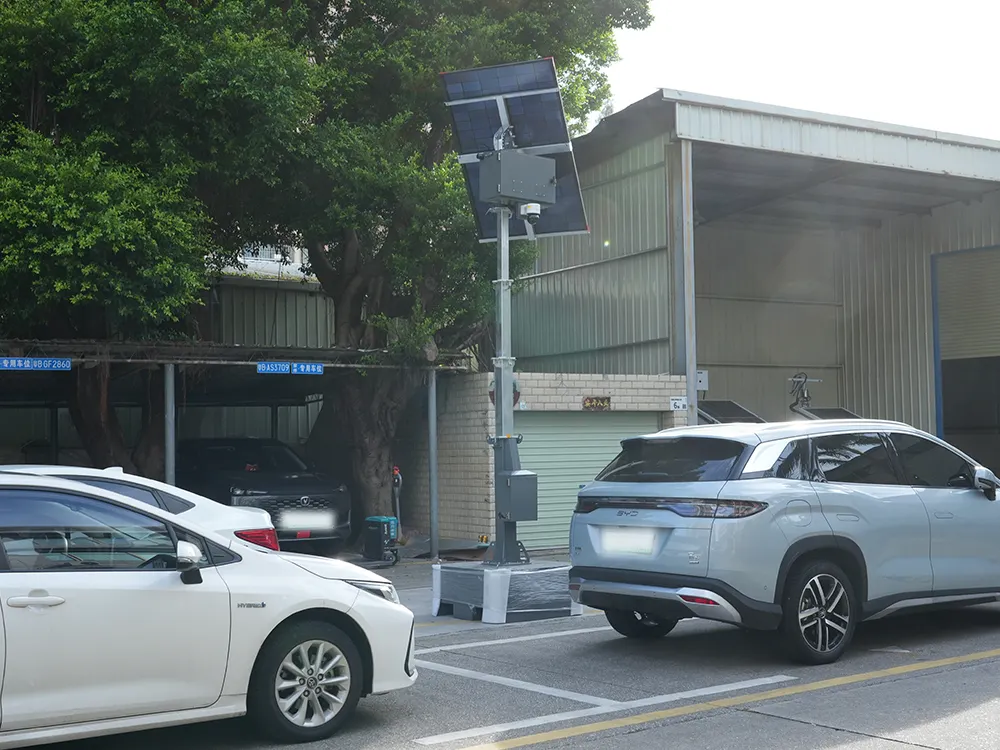 Mobile Solar CCTV Tower Solar Powered Cctv Tower for Defence with Custom Services 8